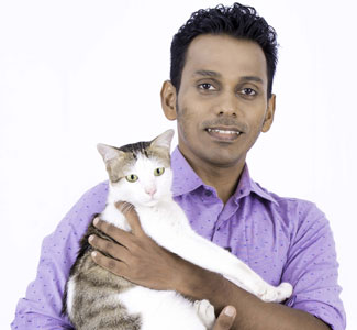Dr. Chandika Takes Veterinary Dentistry to New Levels in Sri Lanka
